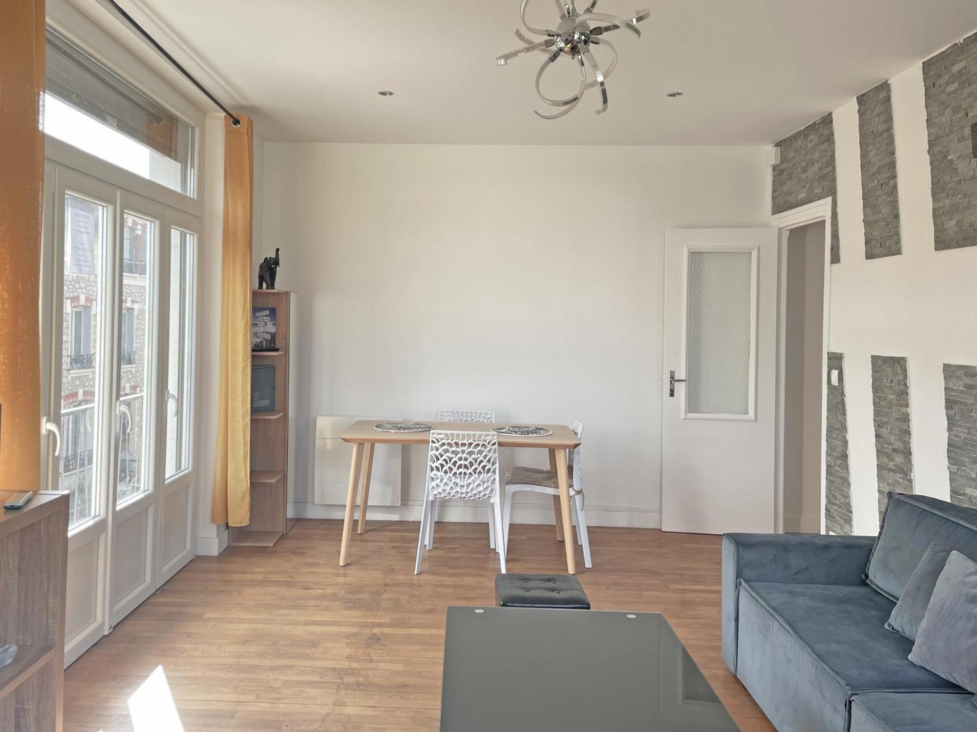 Grand T2 Renove - Bord Du Canal - Commerces A Pied Moret-sur-Loing Eksteriør billede